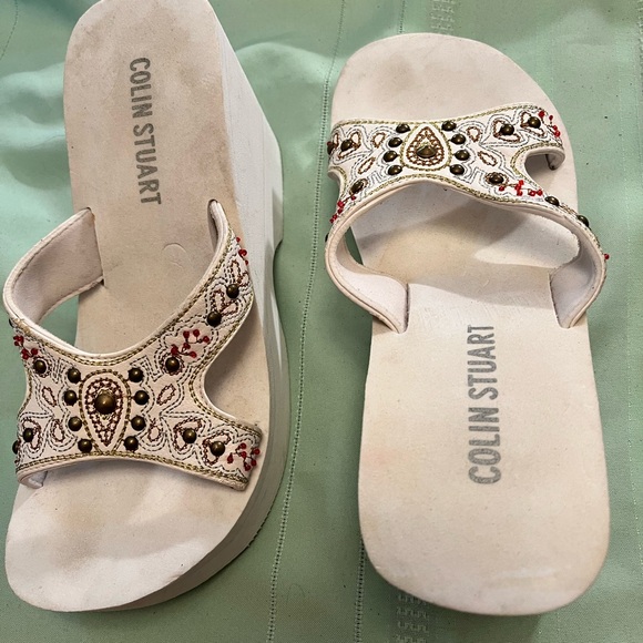 Colin Stuart Cream and Gold Embellished Sandals - Picture 1 of 2
